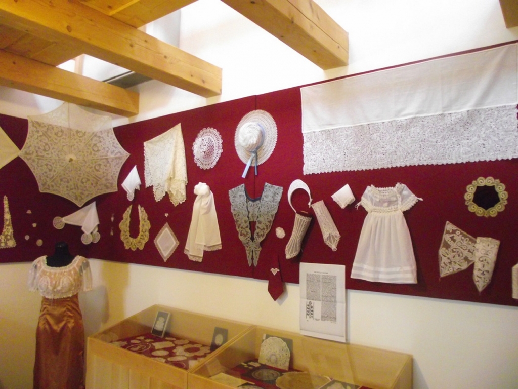 Múzeum krajky Hunnia